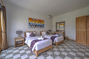 Wide Sands Beach Retreat