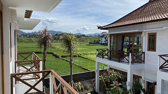 Wide Sands Beach Retreat