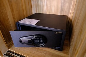 Wide Sands Beach Retreat