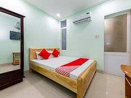 OYO 898 Phuong Thao Hotel