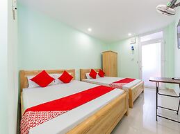 OYO 898 Phuong Thao Hotel