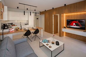 Acropolis Golden Suites by GHH