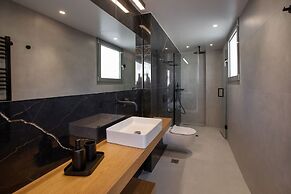 Acropolis Golden Suites by GHH