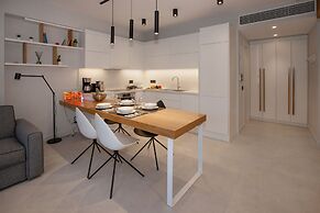 Acropolis Golden Suites by GHH