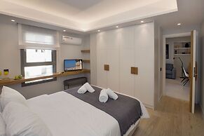 Acropolis Golden Suites by GHH