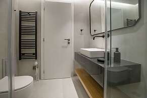 Acropolis Golden Suites by GHH