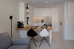 Acropolis Golden Suites by GHH