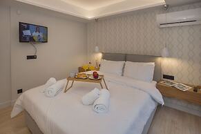 Acropolis Golden Suites by GHH