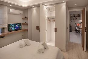 Acropolis Golden Suites by GHH