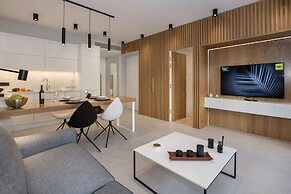 Acropolis Golden Suites by GHH