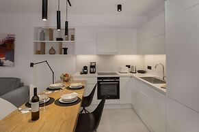 Acropolis Golden Suites by GHH