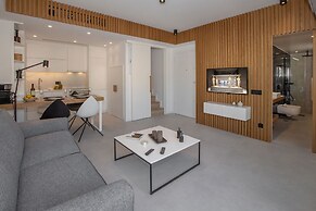 Acropolis Golden Suites by GHH