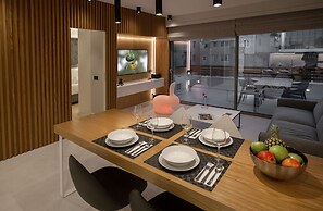 Acropolis Golden Suites by GHH