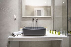 Oniropetra Apartaments