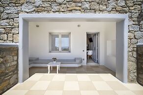 Oniropetra Apartaments