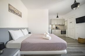 Oniropetra Apartaments