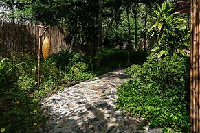 Chibu Riverside Cottages and Dorm