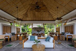 Chibu Riverside Cottages and Dorm