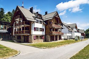 Pohorje Village Wellbeing Resort – Wellness & Spa Hotel Bolfenk