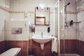 Pohorje Village Wellbeing Resort – Wellness & Spa Hotel Bolfenk