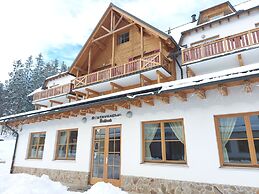 Pohorje Village Wellbeing Resort – Wellness & Spa Hotel Bolfenk