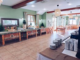Pohorje Village Wellbeing Resort – Wellness & Spa Hotel Bolfenk