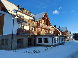 Pohorje Village Wellbeing Resort – Wellness & Spa Hotel Bolfenk