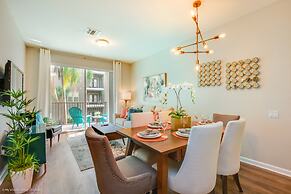 Gorgeous Vista Cay Condo, Next to Resort Clubhouse