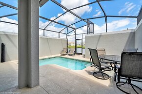 Stunning Lakeview Townhome w/ Private Pool!