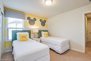 Villa w/ Private Pool & Free Resort Access!