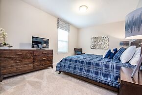 Pool Home, 11 mi to Disney! Free Water Park