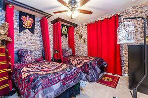 Private Pool Home W/themed Rooms+ Free Water Park!