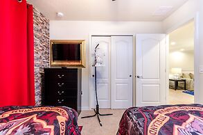 Private Pool Home W/themed Rooms+ Free Water Park!