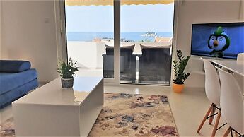 Beautiful Sea View Apartment