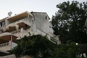 Beautiful Sea View Apartment