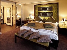 Land  & Golf Hotel Stromberg