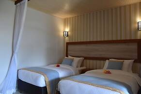 Starling Bird Resort