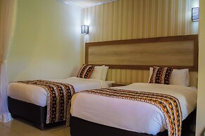 Starling Bird Resort