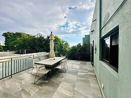 Little Forest Garden Retreat Guesthouse