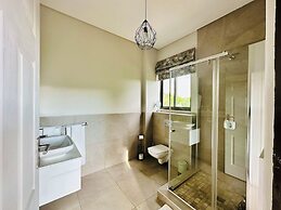 Little Forest Garden Retreat Guesthouse