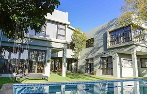 Little Forest Garden Retreat Guesthouse