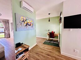 Little Forest Garden Retreat Guesthouse