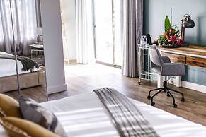 Little Forest Garden Retreat Guesthouse