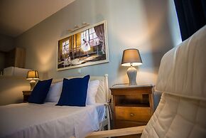 Xenia Ionis Luxury Concept Apartments