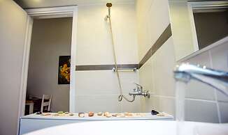 Xenia Ionis Luxury Concept Apartments