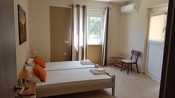 Loggos view apartments