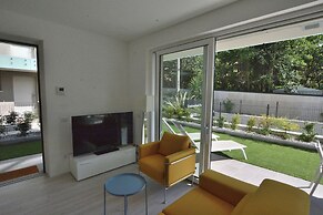 Apartment Terre Scaligere With Pool