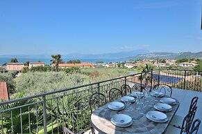 Villa Lisi With Pool