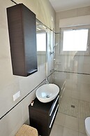 Villa Lisi With Pool