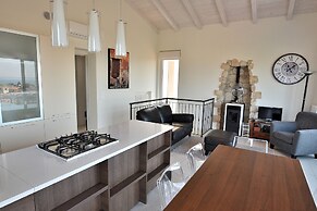 Villa Lisi With Pool